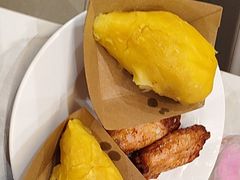 -金马门国际美食百汇(珞喻路店)