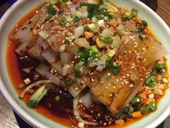 -三人行骨头王火锅(长寿店)
