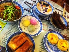 -捷信牛奶甜品世家(学府店)