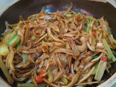 什锦脆笋炒腊肉丝-毛家饭店(今洲广场店)