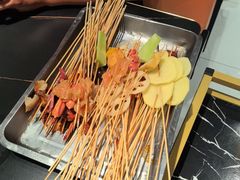 -牛串门串串香(东直门簋街总店)
