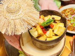 -雀舞云南菜(天津天河城购物中心店)