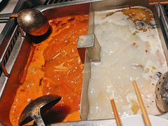 -海底捞火锅(新松江路生日主题店)