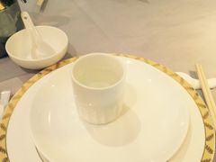 -御花园·粤菜·海鲜火锅(中山公园店)