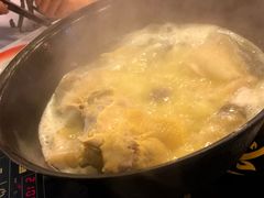 -鲜入围煮花胶鸡海鲜火锅