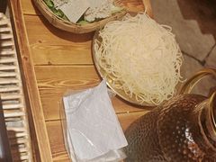 -旧街市鲜货老火锅(大光路店)