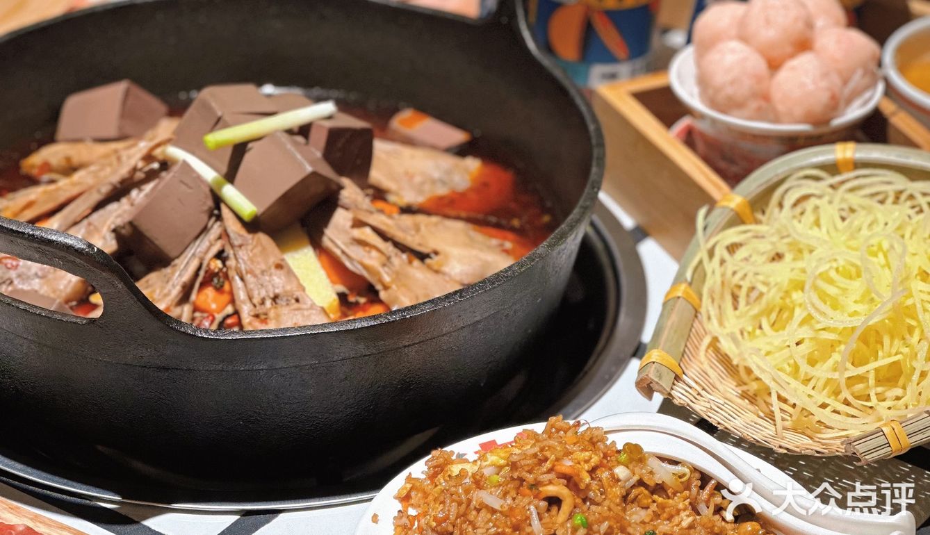象水美食日报新消息🆕嘎嘎鸭脑壳红油锅来啦