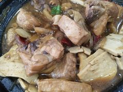 -福宇记黄焖鸡米饭(大润发店)