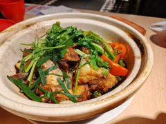啫啫三文鱼头煲-避风塘(宝山万达店)
