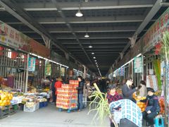 -上海市江桥批发市场经营管理有限公司-停车场