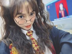-海马体照相馆(万菱汇店)