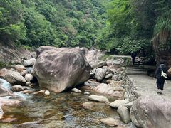 -鄣山大峡谷