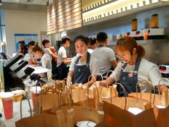 -喜茶(上海兴业太古汇店)