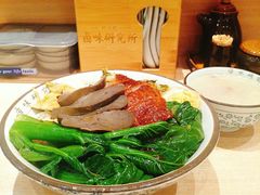 鹅肉拼鹅肝饭-狮头牌卤味研究所·卤味饭(花城汇南区店)