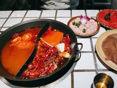 -贰回巷火锅馆(钟楼店)