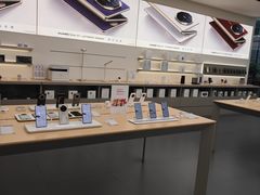 -华为授权体验店(中山公园来福士)