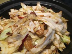 酱爆莲白-铜锣湾·有麝自然香(长嘉汇购物公园店)