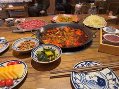 -旧街市鲜货老火锅(大光路店)