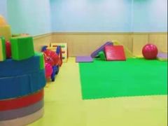 -哲学苑亲子园·早教婴儿托育·婴儿游泳(颐龙湾店)