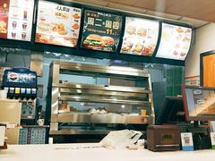 -麦当劳(龙之梦购物中心店)