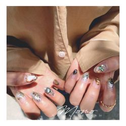 -Momo nail 日系美甲