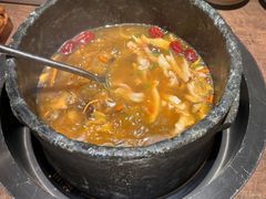 -蘑界·野生菌火锅(深业上城店)