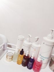 -美肤盾祛痘·问题肌头疗管理中心