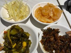 -镇南锅盖面馆(解放路店)