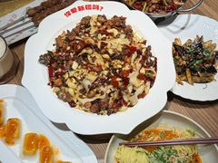 -巴扎屋大盘鸡·新疆菜(汇嘉时代店)