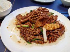 -湖畔鲁菜·二十年老字号餐厅(大明湖店)