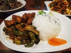 -好嫂子酱猪手•农家菜(知春路店)