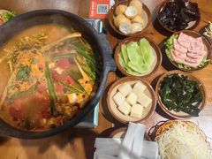 -黔有有贵州酸汤夺夺粉火锅(五味十字店)