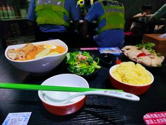 -绿柠食堂(北外滩店)