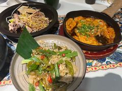 -云海肴·汽锅鸡·云南菜(天山百盛优客店)