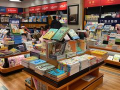 -西西弗书店&矢量咖啡(凯德晶萃广场店)