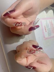 -瞧·享轻奢美甲美睫