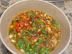 油碟-肖肖酸萝卜鱼火锅(总店)