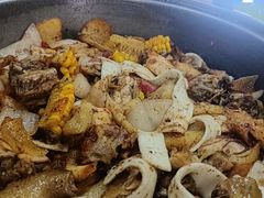 -亚黑亚炕锅农家美食(清水河店)