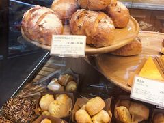 -多乐之日(田林东路店)
