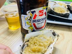 -蚝哥花姐湛江烤生蚝(美丽湾市场店)