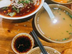 -朱大嘴肥肠血旺(福字街店)