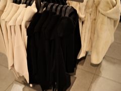 -ZARA(金安国际购物广场店)