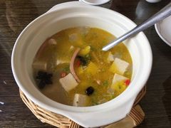 -泉畔人家·老济南经典鲁菜(大明湖店)