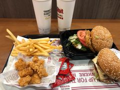 -The Habit Burger Grill 哈比特汉堡(世博店)