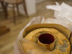 黑芝麻兰皇烫面戚风-沁屋面包店(人民东路店)