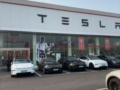 -TESLA 特斯拉(北京南四环中路特斯拉中心)