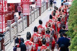 -BRANS PORO布朗斯伯勒西装高级定制·瑞璞西装(金陵店)