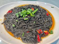 -鸿亨泰杂鱼馆(港馨家园店)