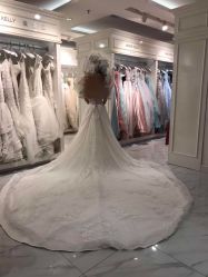 点击看大图 -GRACE KELLY婚纱与礼服(北京店)