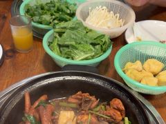 -重庆鸡公煲·青锅花椒鱼(牡丹江路店)